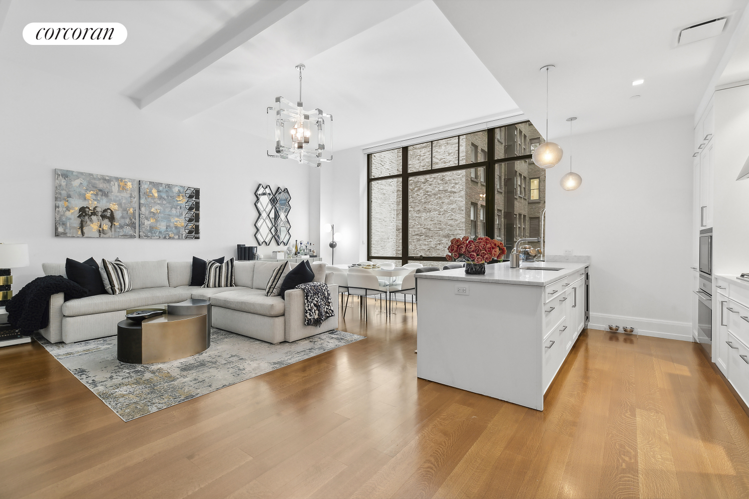 10 Madison Square 3B, Flatiron, Downtown, NYC - 3 Bedrooms  
3.5 Bathrooms  
5 Rooms - 