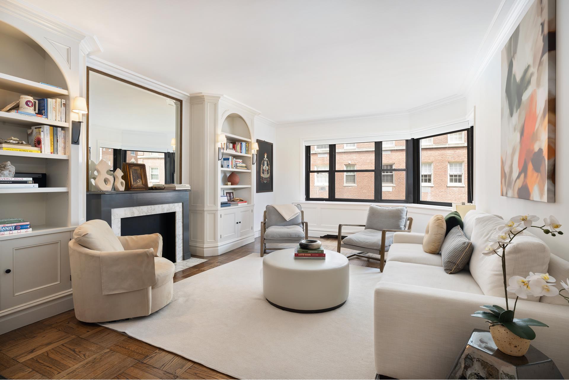 20 Sutton Place 8D, Sutton, Midtown East, NYC - 2 Bedrooms  
3 Bathrooms  
6 Rooms - 