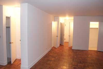 Photo 1 of 155 East 34th Street 4-T, Midtown East, NYC, $3,100, Web #: 1075035881