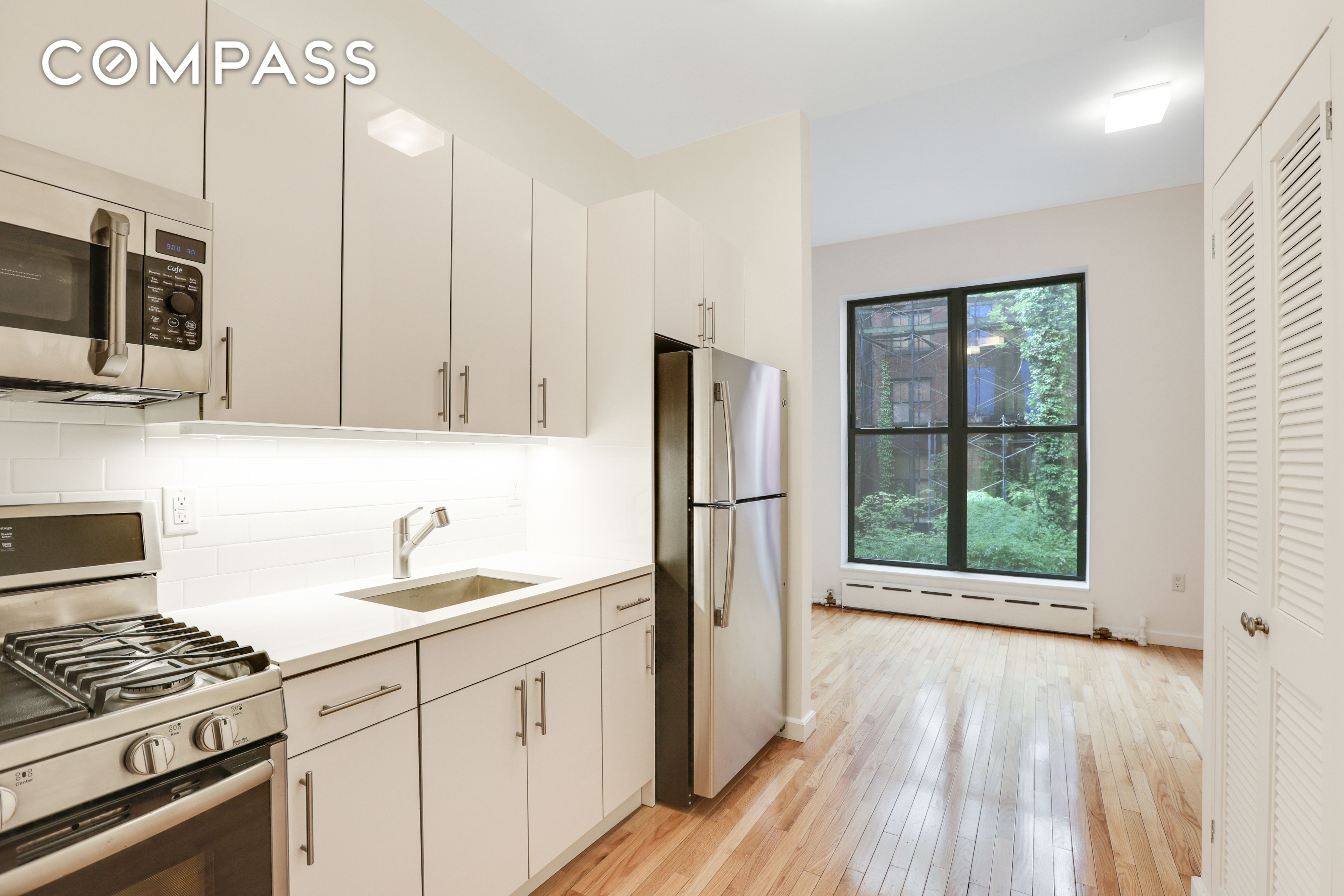 230 West 75th Street 1, Upper West Side, Upper West Side, NYC - 1 Bathrooms  
2 Rooms - 