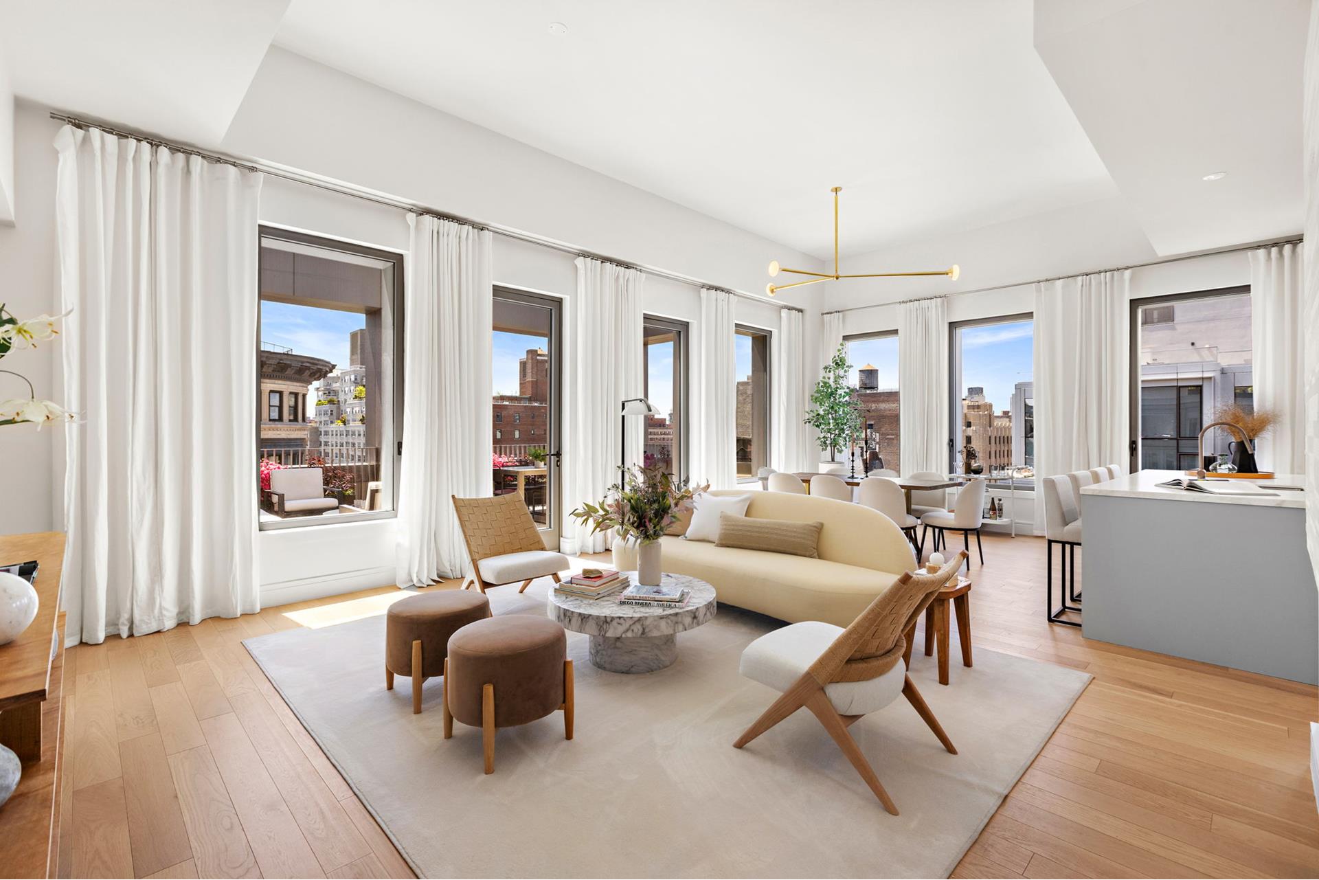 540 6th Avenue Phb, Flatiron, Downtown, NYC - 3 Bedrooms  
3.5 Bathrooms  
4 Rooms - 