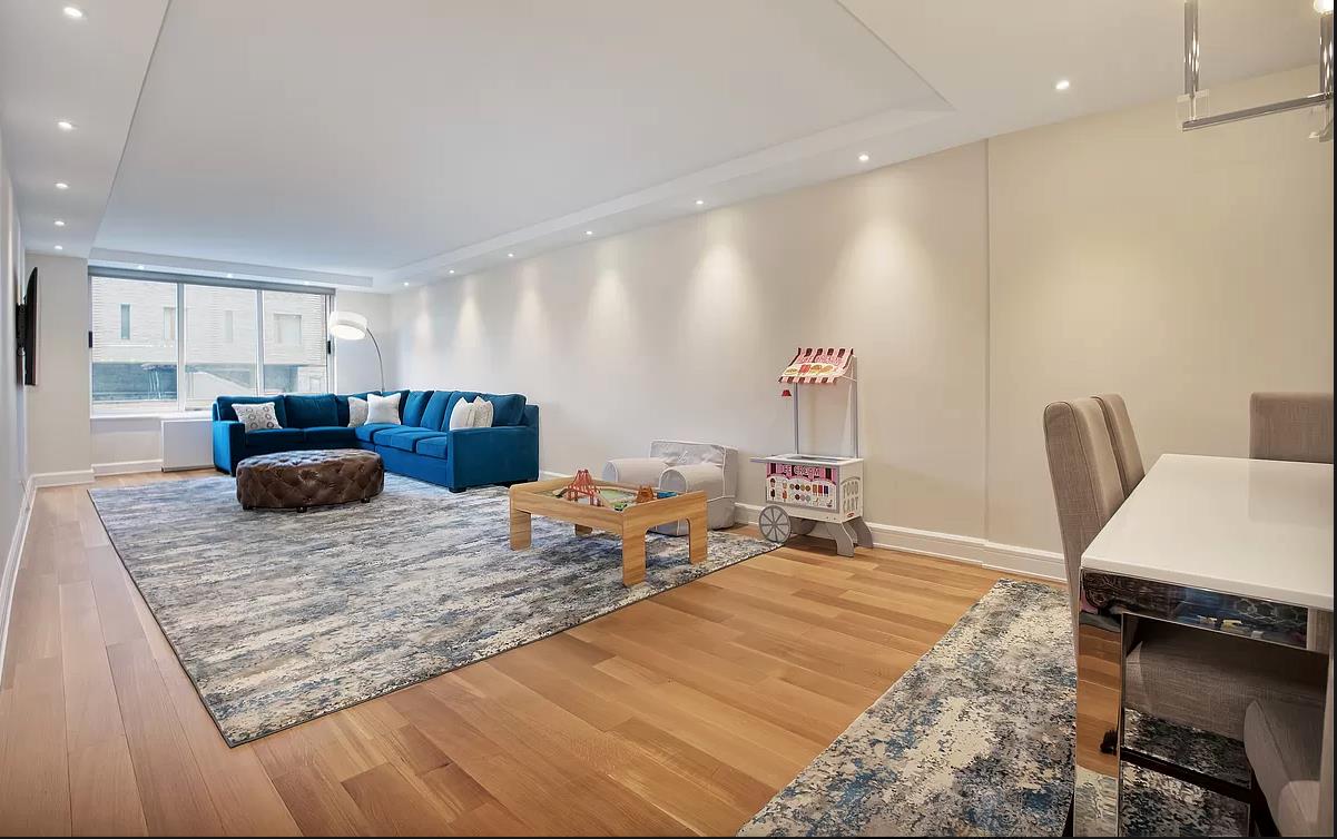 170 East 87th Street W9a, Carnegie Hill, Upper East Side, NYC - 3 Bedrooms  
3 Bathrooms  
6 Rooms - 