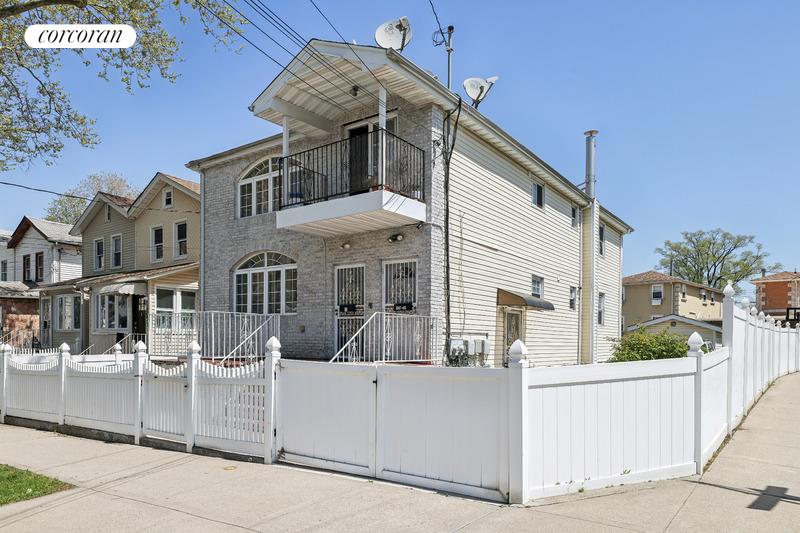 126-39 145th Street, South Ozone Park, Queens, New York - 6 Bedrooms  
4 Bathrooms  
10 Rooms - 