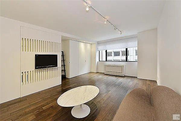 30 West 61st Street 7F, Lincoln Square, Upper West Side, NYC - 1 Bathrooms  
2 Rooms - 