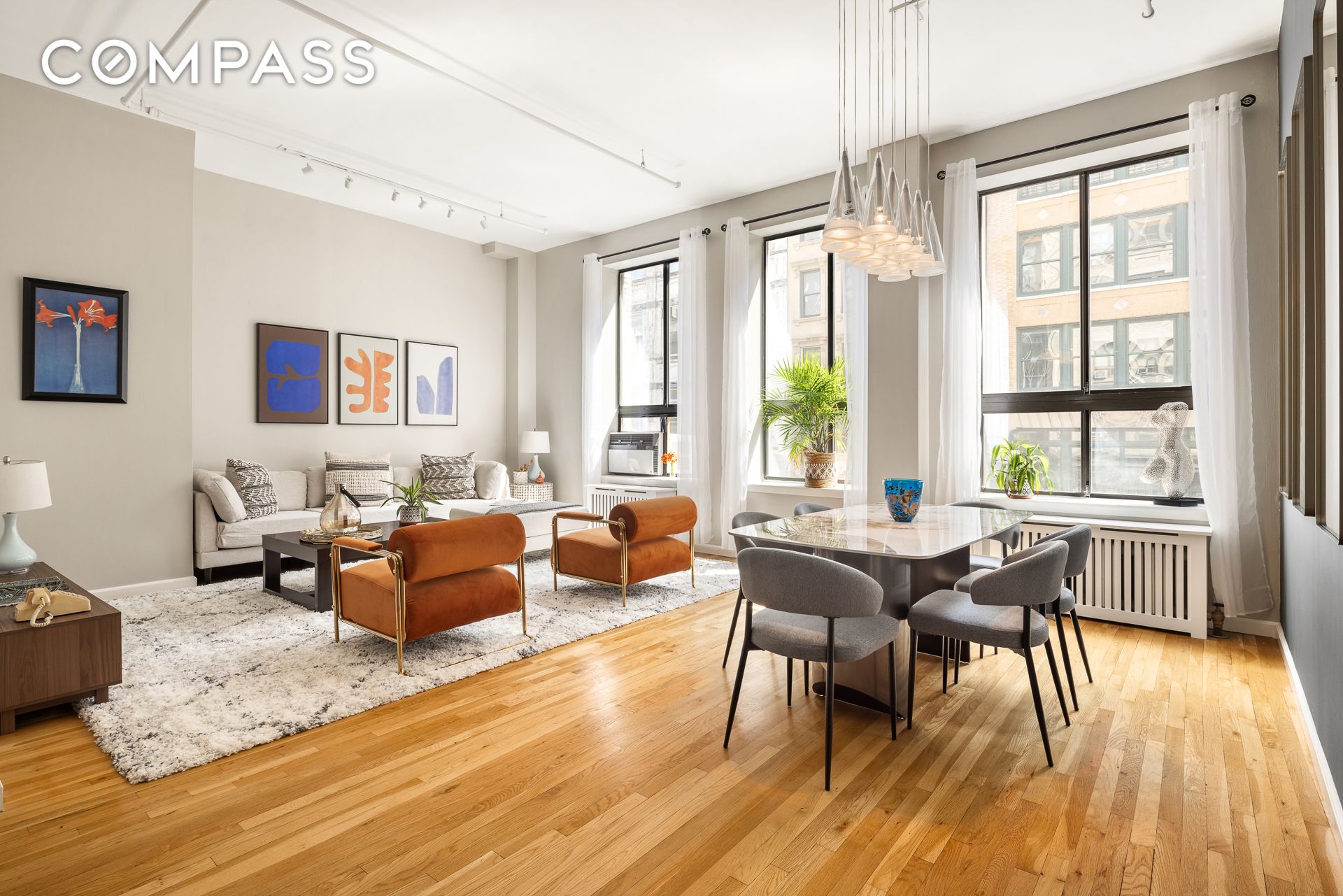 117 West 17th Street 2A, Chelsea, Downtown, NYC - 2 Bedrooms  
2 Bathrooms  
4 Rooms - 