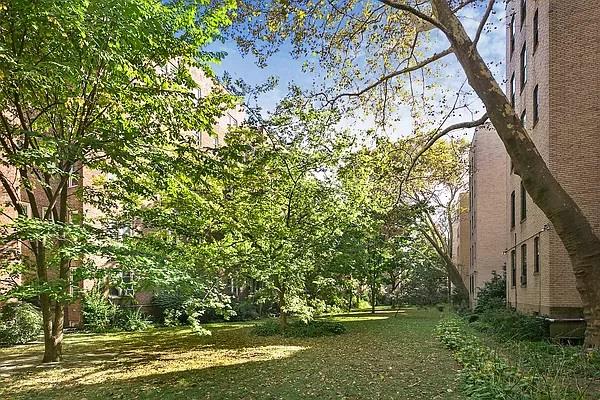 35-15 80TH Street, New York, NY 11372, 2 Bedrooms Bedrooms, 3 Rooms Rooms,1 BathroomBathrooms,Residential,For Sale,80TH,RPLU-5123010206