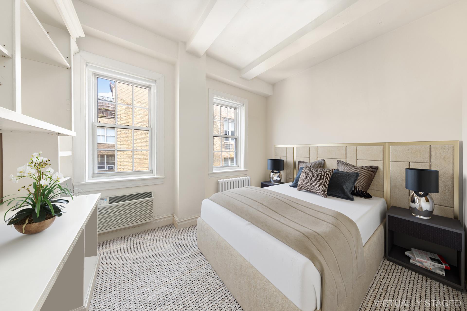 2 West 67th Street 14F, Lincoln Sq, Upper West Side, NYC - 2 Bedrooms  
2 Bathrooms  
4 Rooms - 