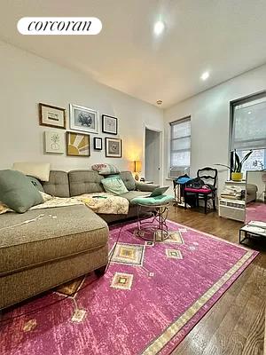 326 East 78th Street 13, Lenox Hill, Upper East Side, NYC - 1 Bedrooms  
1 Bathrooms  
4 Rooms - 