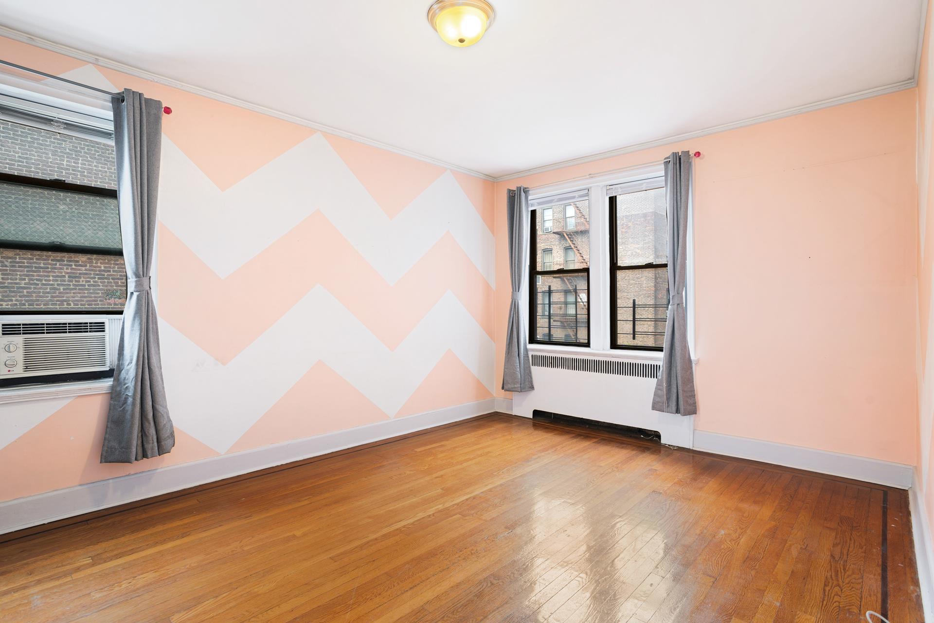 2685 CRESTON Avenue, New York, NY 10468, 2 Bedrooms Bedrooms, 5 Rooms Rooms,2 BathroomsBathrooms,Residential,For Sale,2685 CRESTON AVENUE,CRESTON,RPLU-5122999339