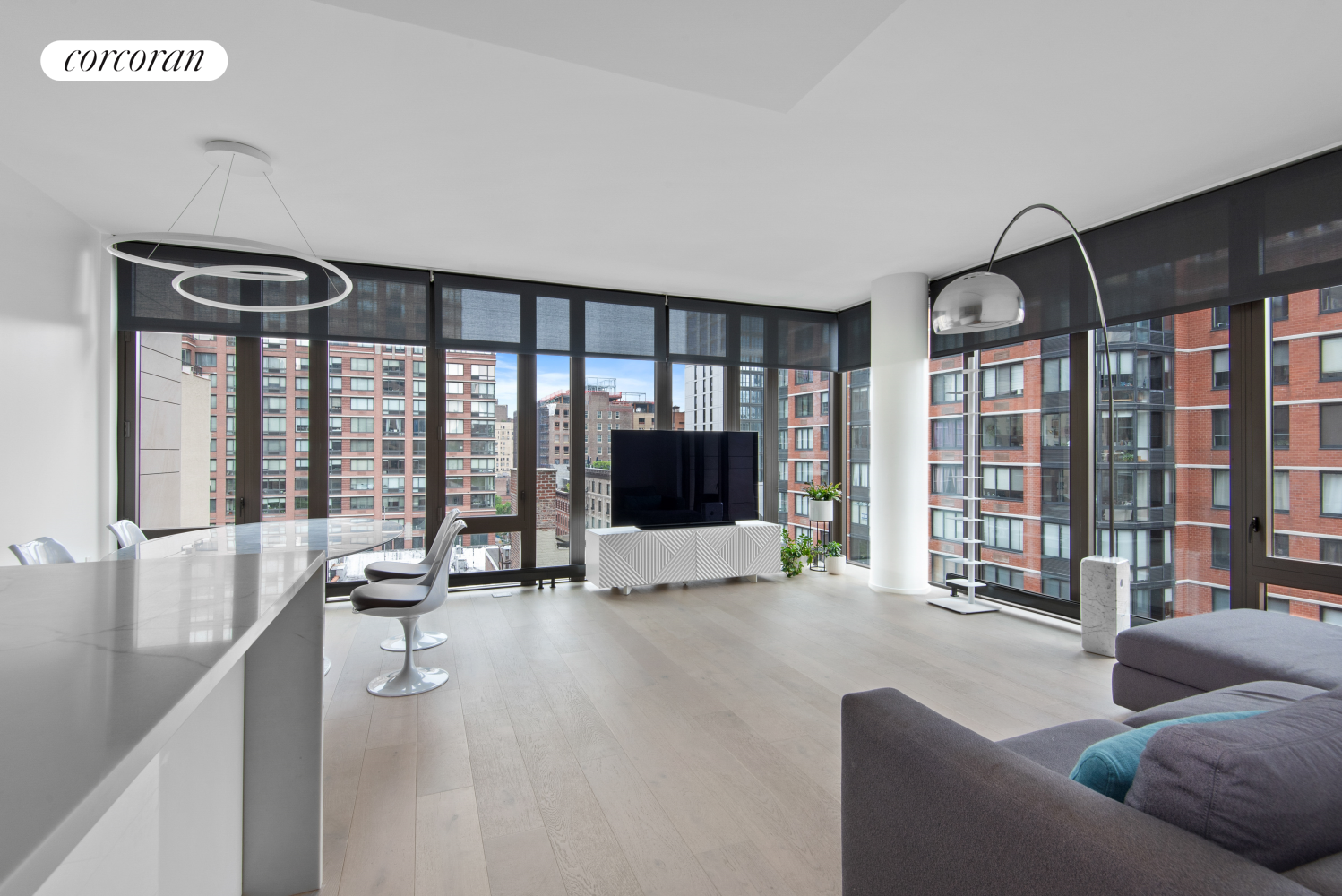 212 West 95th Street 8A, Upper West Side, Upper West Side, NYC - 3 Bedrooms  
3 Bathrooms  
5 Rooms - 