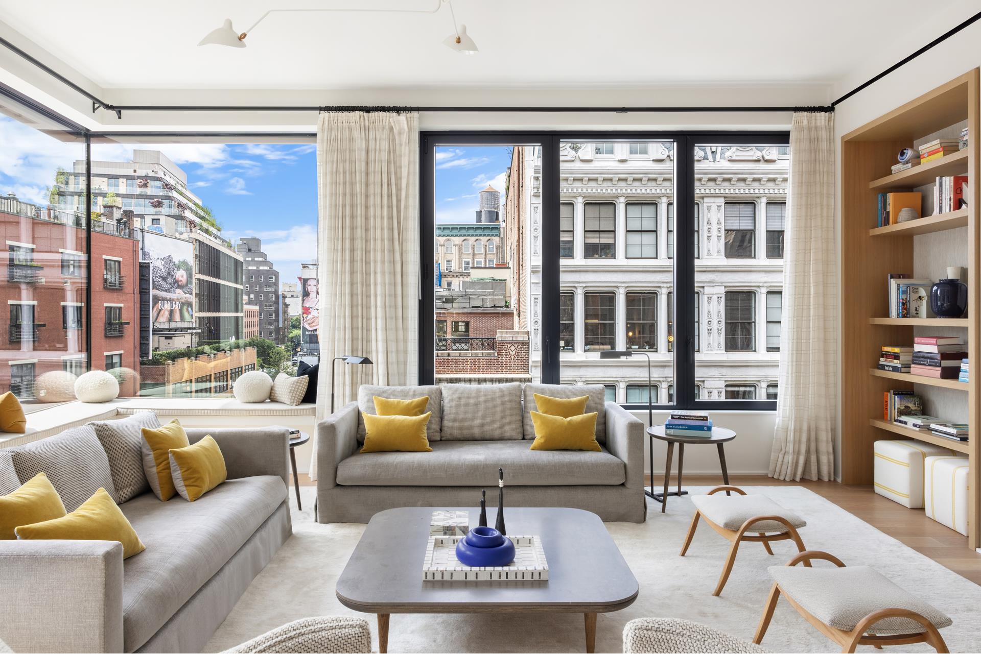 10 Bond Street 5E, Noho, Downtown, NYC - 3 Bedrooms  
3.5 Bathrooms  
6 Rooms - 