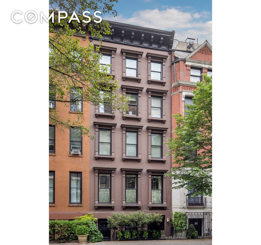 40 East 73rd Street, Upper East Side, Upper East Side, NYC - 6 Bedrooms  
6.5 Bathrooms  
16 Rooms - 