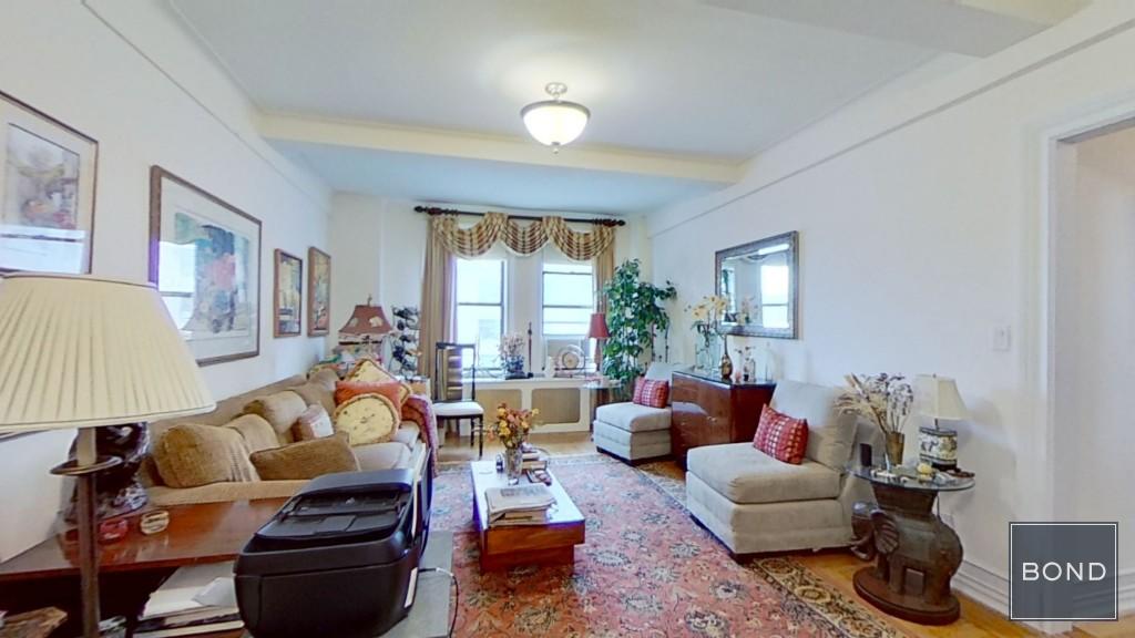 114 West 86th Street 14A, Upper West Side, Upper West Side, NYC - 2 Bedrooms  
2 Bathrooms  
4 Rooms - 