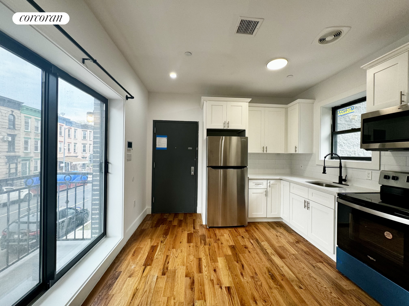 1846 Park Place 3, Crown Heights, Brooklyn, New York - 2 Bedrooms  
1 Bathrooms  
4 Rooms - 