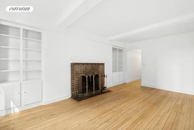 102 East 22nd Street 7D, Gramercy Park, Downtown, NYC - 1 Bedrooms  
1 Bathrooms  
3 Rooms - 