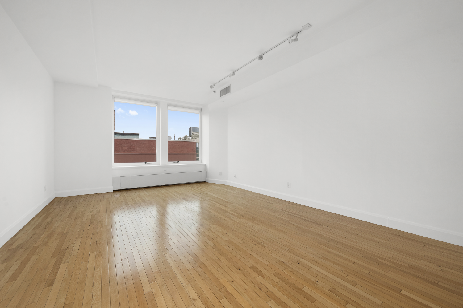 121 West 19th Street 10D, Chelsea, Downtown, NYC - 1 Bedrooms  
1 Bathrooms  
3 Rooms - 