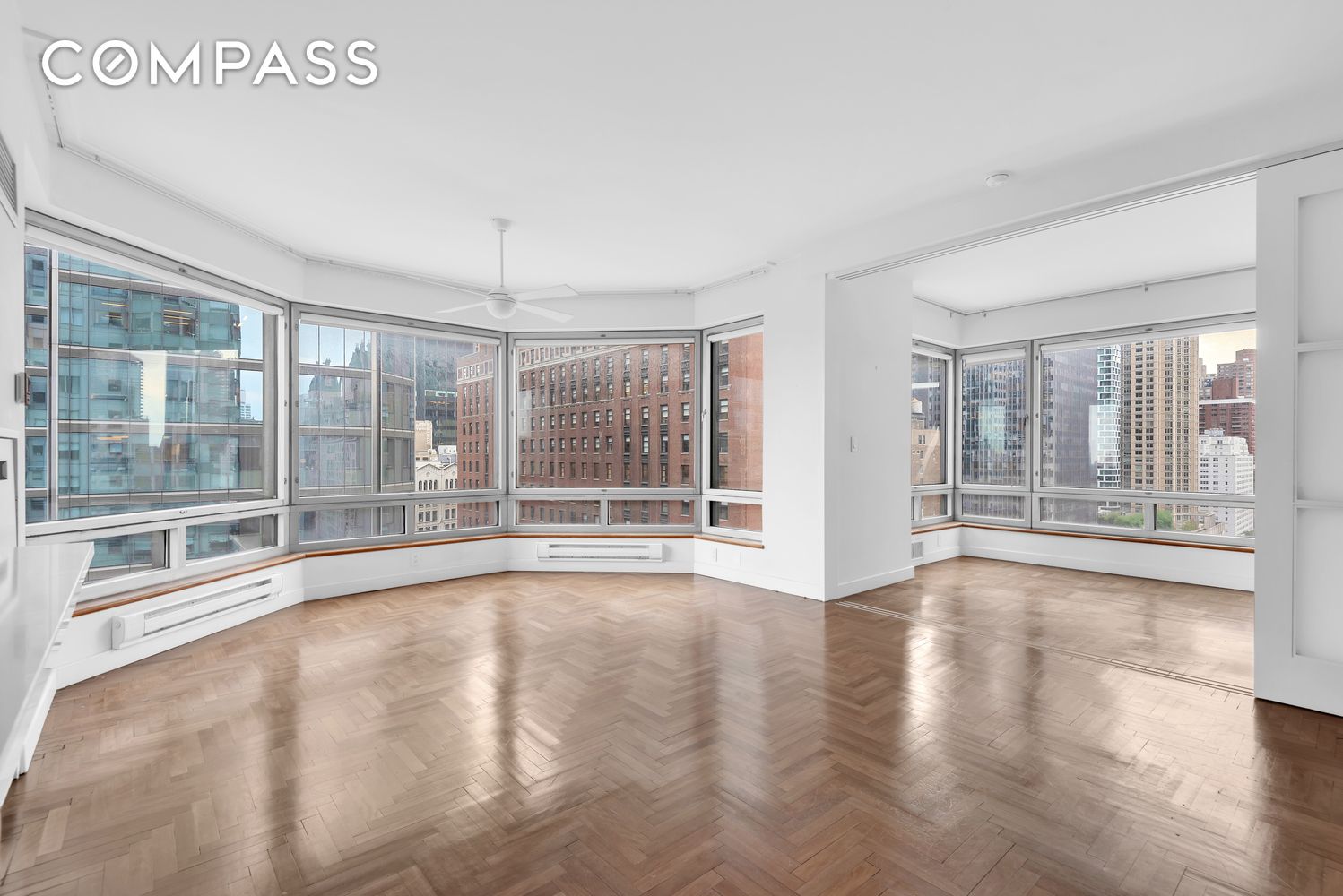 301 West 57th Street 11D, Hell S Kitchen, Midtown West, NYC - 2 Bedrooms  
2 Bathrooms  
5 Rooms - 
