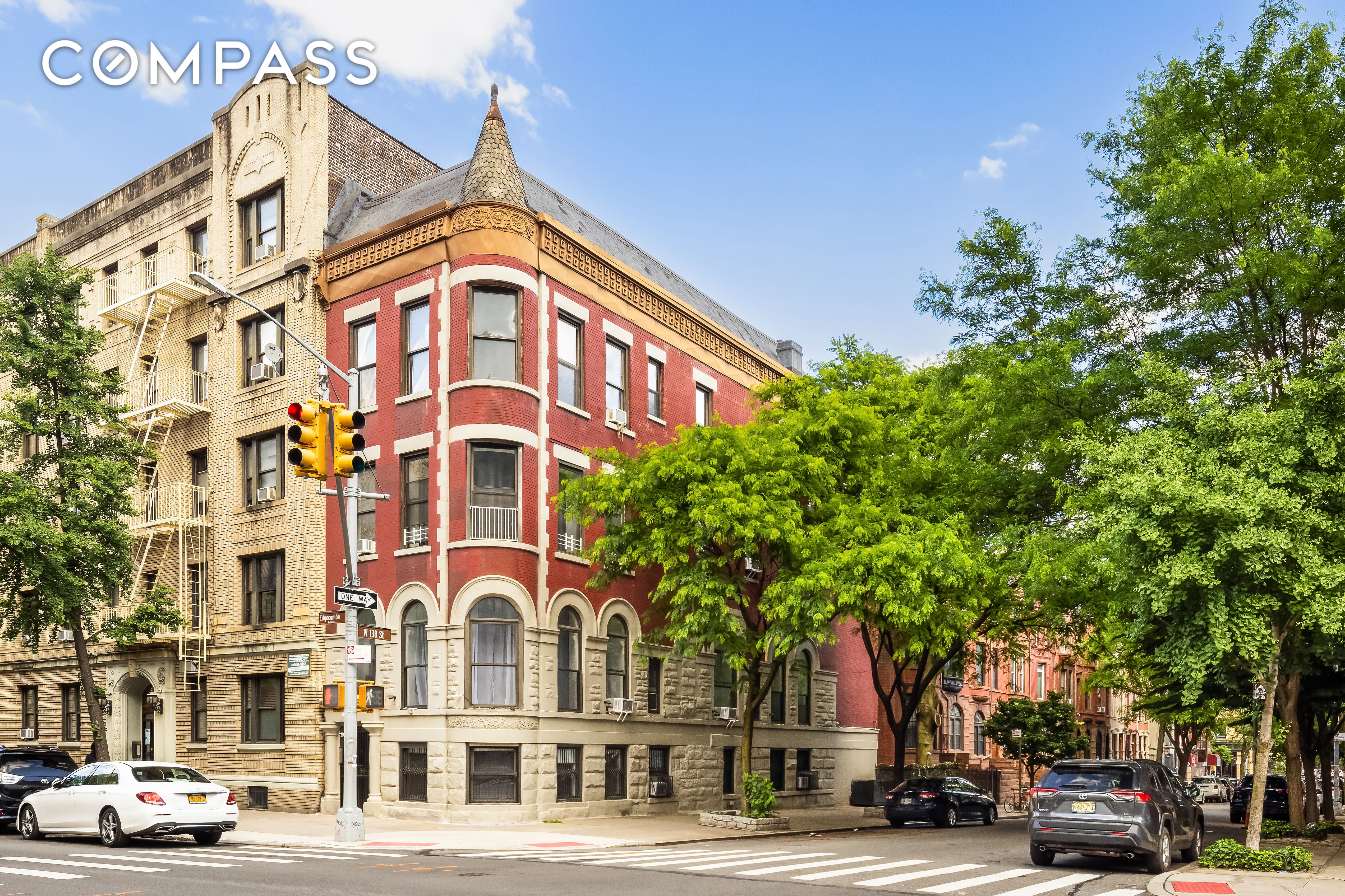 76 Edgecombe Avenue, Central Harlem, Upper Manhattan, NYC - 8 Bedrooms  
4 Bathrooms  
16 Rooms - 