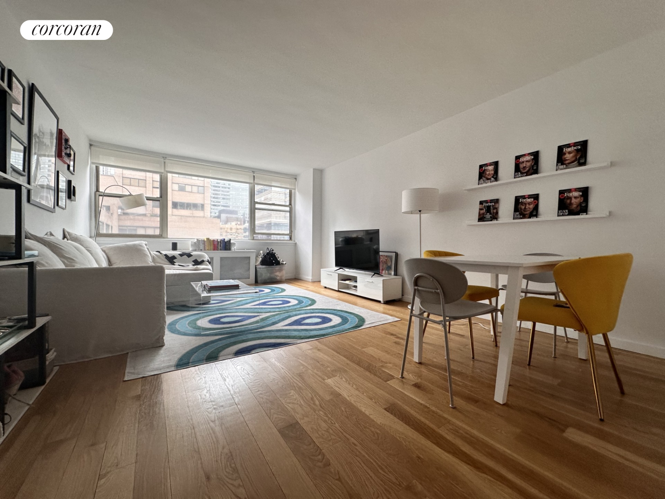 200 East 58th Street 15F, Sutton, Midtown East, NYC - 1 Bedrooms  
1 Bathrooms  
3 Rooms - 