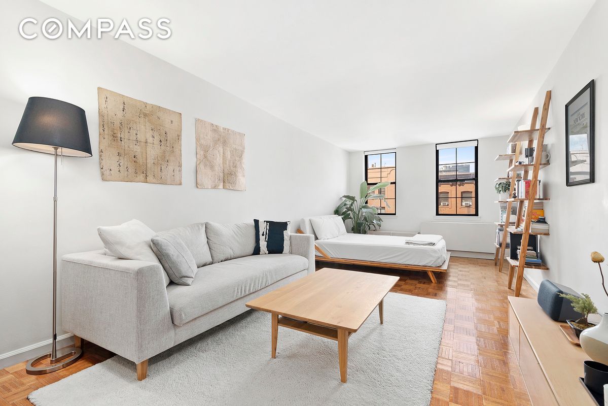 222 West 14th Street 5K, West Village, Downtown, NYC - 1 Bathrooms  
1 Rooms - 
