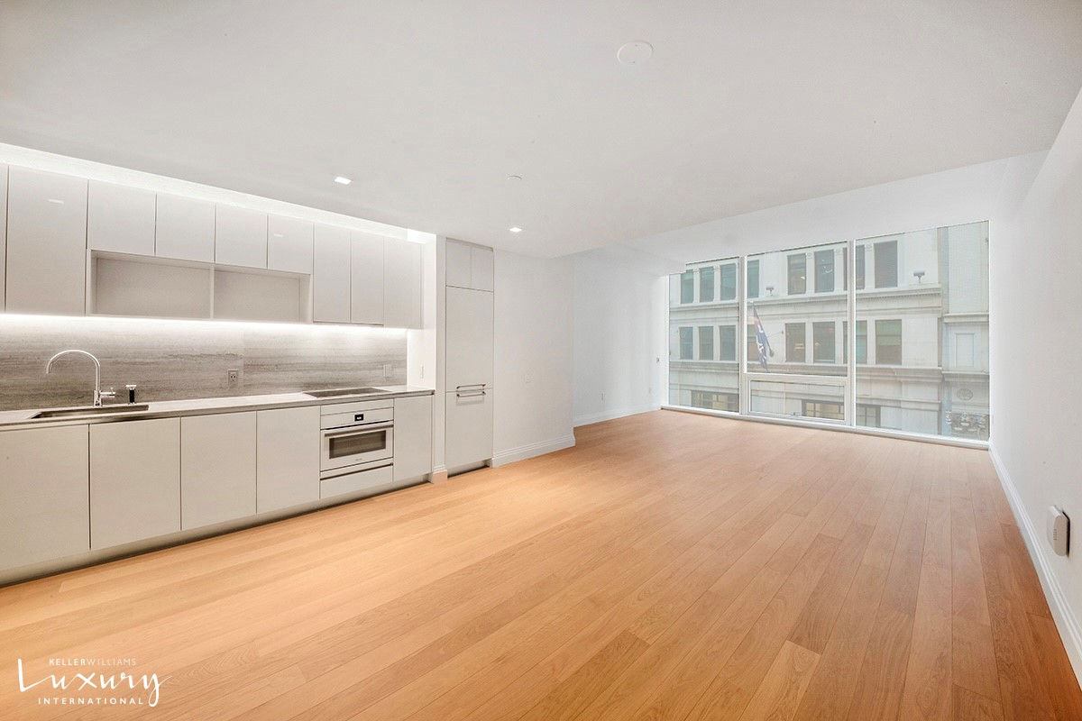 1 Wall Street 610, South Street Seaport, Downtown, NYC - 1 Bathrooms  
2 Rooms - 