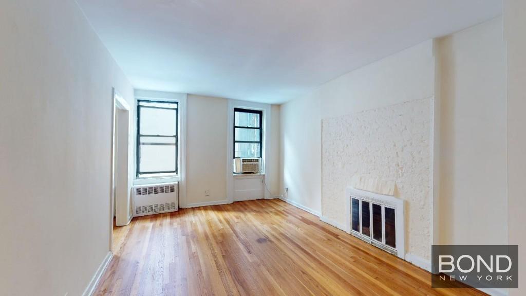 959 2nd Avenue 3B, Gramercy Park And Murray Hill, Downtown, NYC - 1 Bedrooms  
1 Bathrooms  
3 Rooms - 