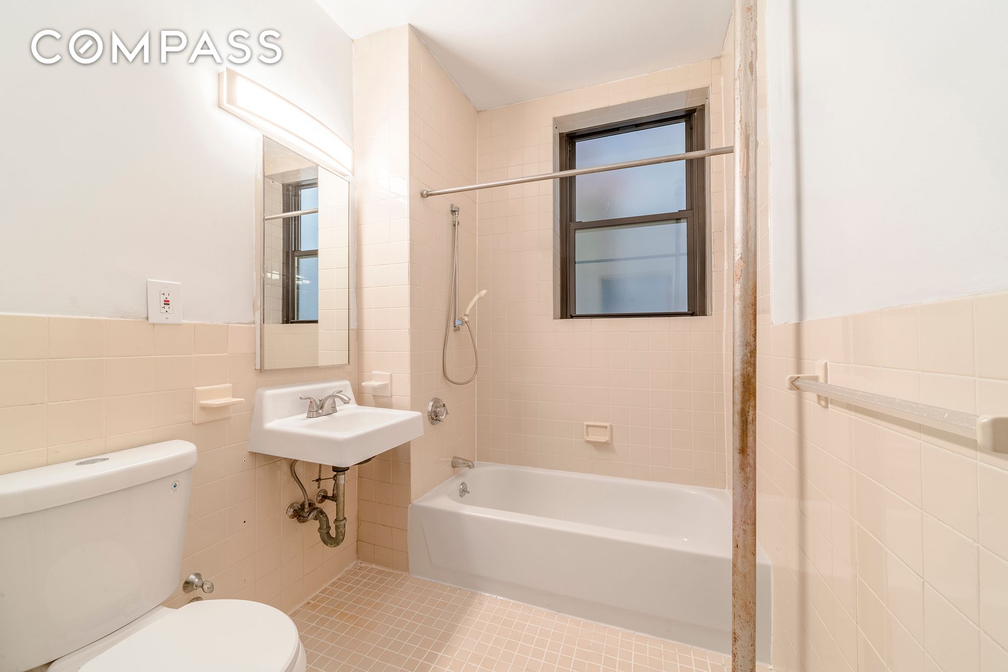 80 St Nicholas Avenue, New York, NY 10026, 2 Bedrooms Bedrooms, 4 Rooms Rooms,1 BathroomBathrooms,Residential,For Sale,St Nicholas,COMP-1580714906318883689