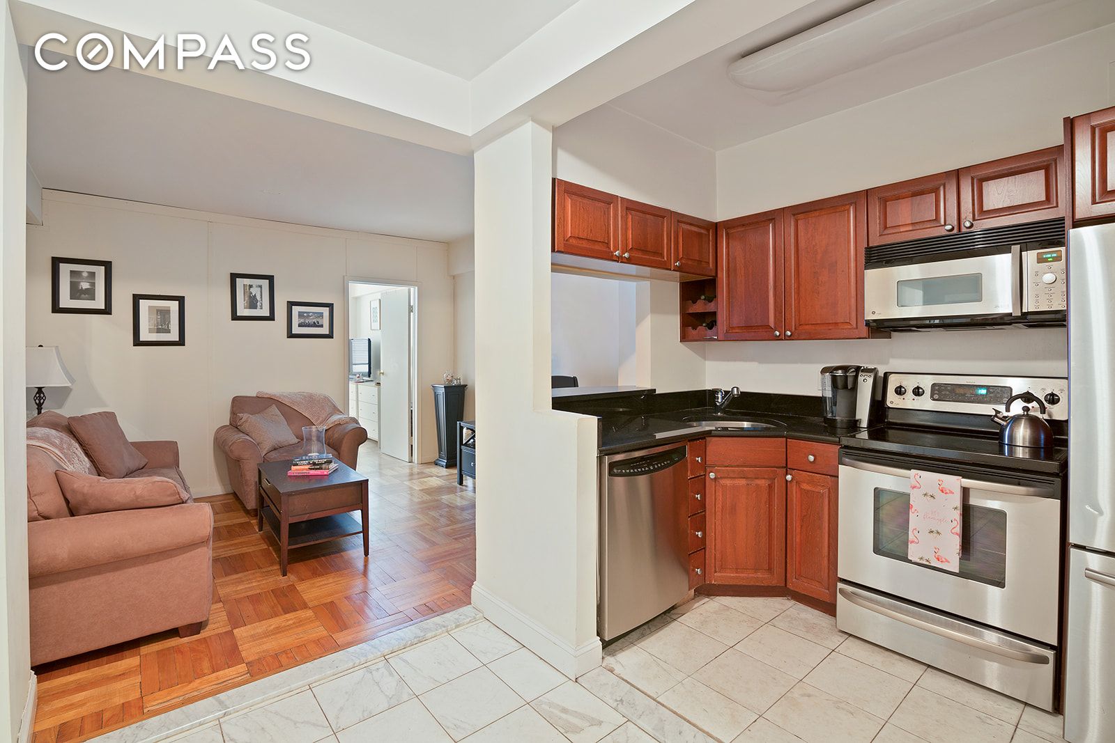 80 Park Avenue 6G, Murray Hill, Midtown East, NYC - 2 Bedrooms  
1 Bathrooms  
5 Rooms - 