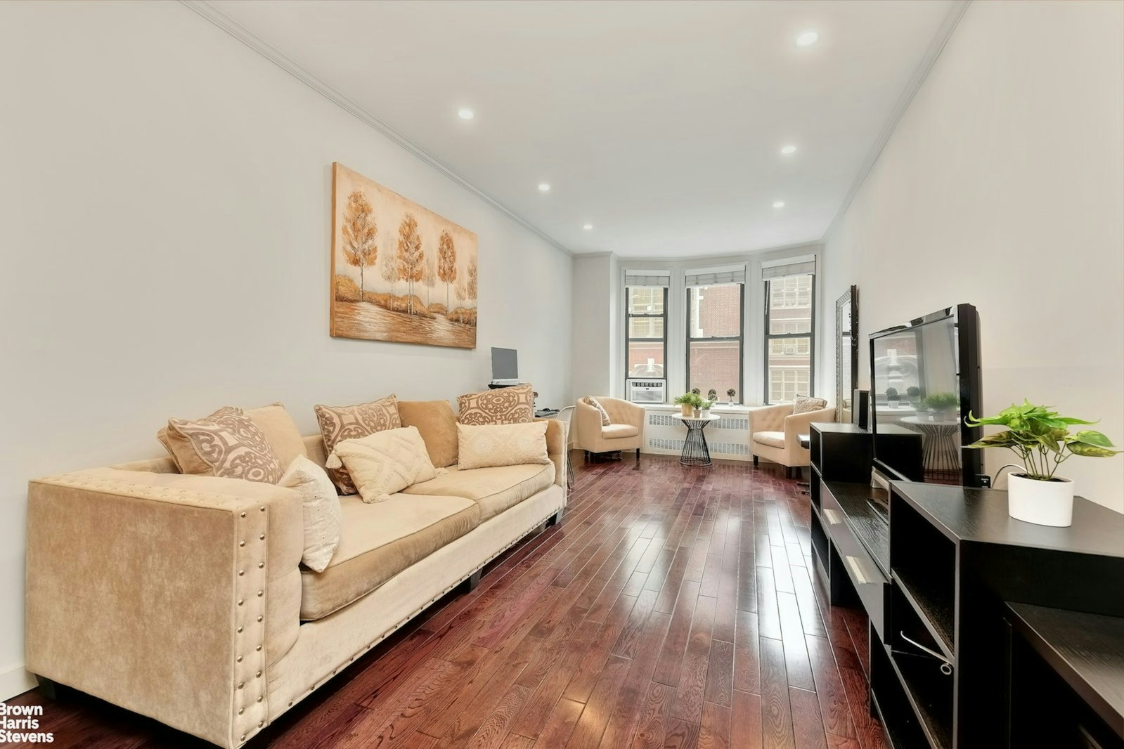 208 W 119TH Street, New York, NY 10026, 1 Bedroom Bedrooms, 3 Rooms Rooms,1 BathroomBathrooms,Residential,For Sale,GARDEN COURT HDFC,119TH,RPLU-63223023626