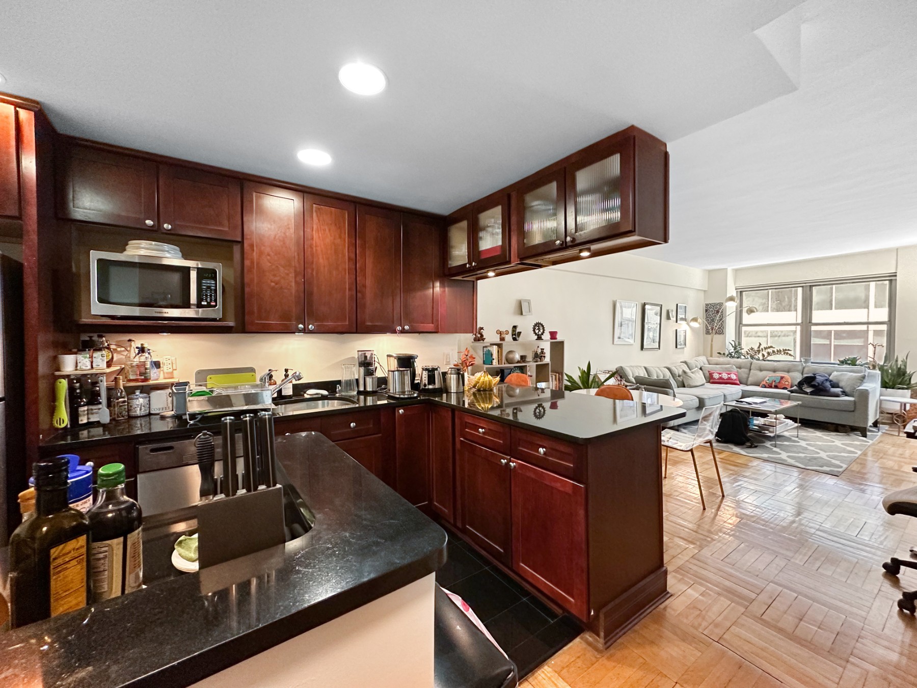 80 Park Avenue 11H, Murray Hill, Midtown East, NYC - 1 Bedrooms  
1 Bathrooms  
3 Rooms - 