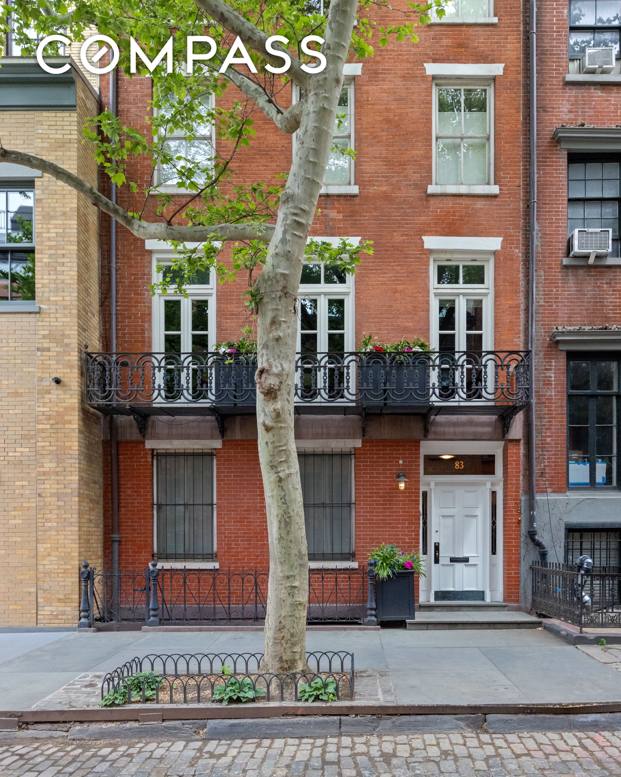 83 Jane Street, West Village, Downtown, NYC - 5 Bedrooms  
4.5 Bathrooms  
16 Rooms - 