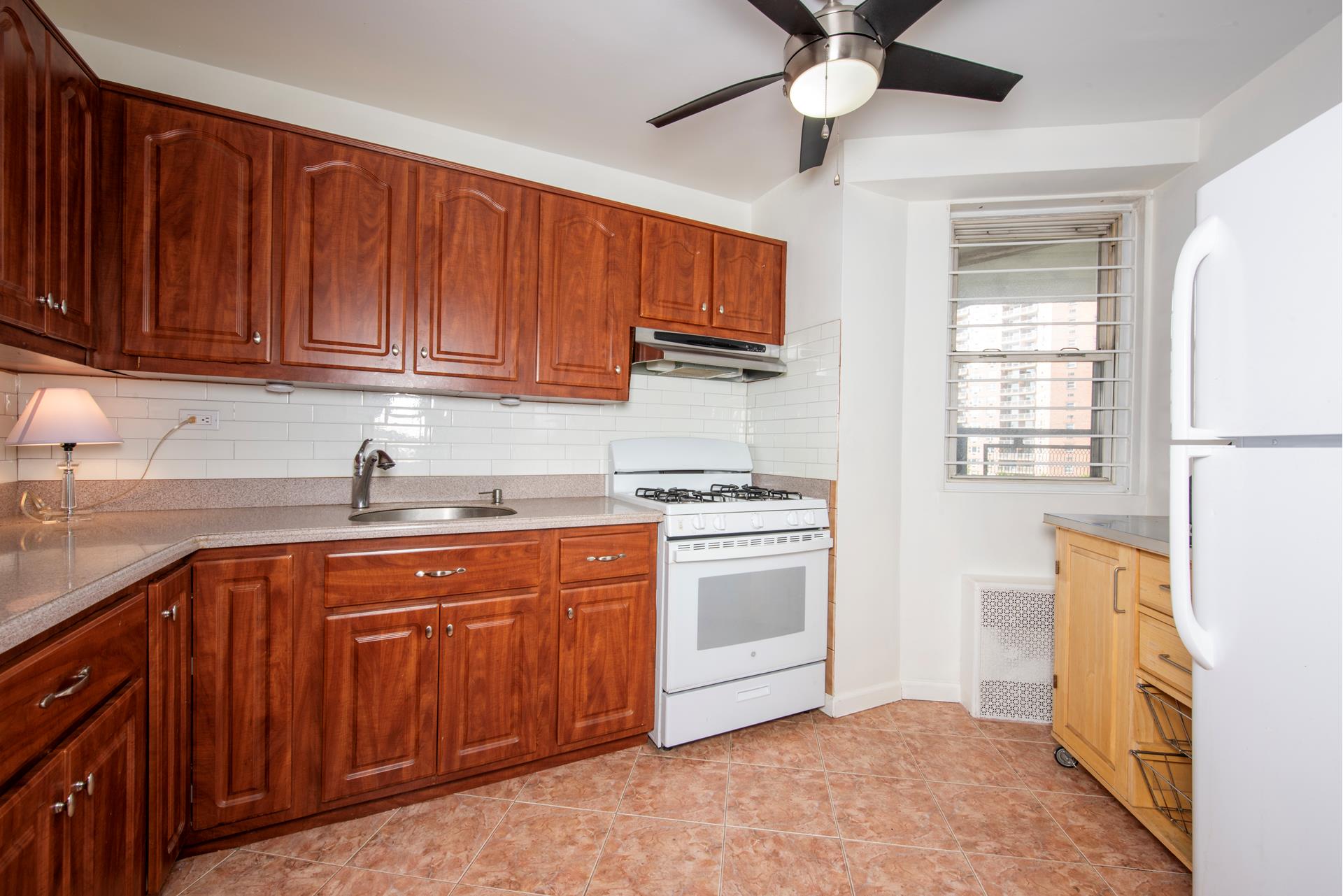 5800 ARLINGTON Avenue, New York, NY 10471, 1 Bedroom Bedrooms, 3 Rooms Rooms,1 BathroomBathrooms,Residential,For Sale,SKYVIEW ON HUDSON,ARLINGTON,RPLU-5123031722