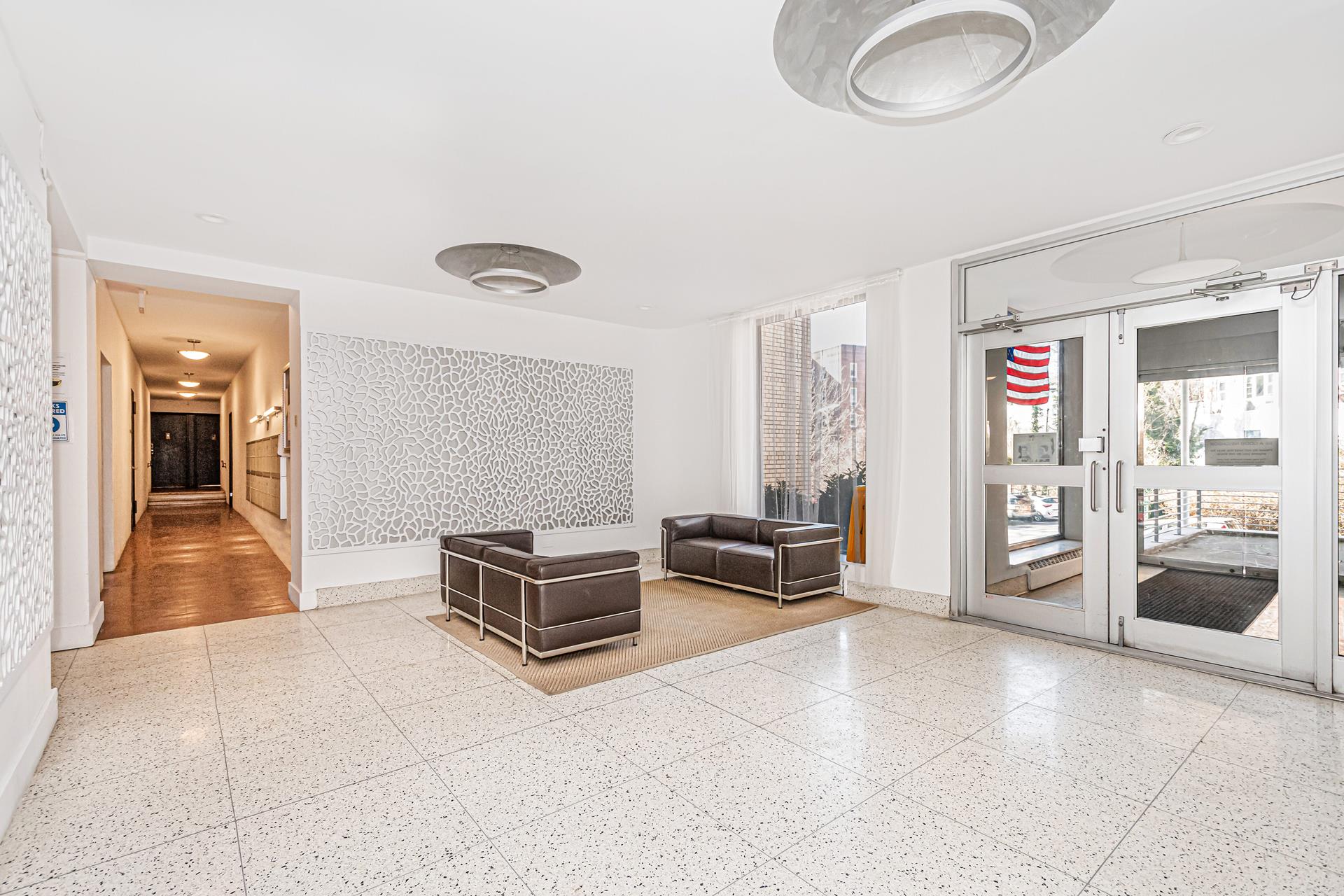 2390 PALISADE Avenue, New York, NY 10463, 2 Bedrooms Bedrooms, 4 Rooms Rooms,2 BathroomsBathrooms,Residential,For Sale,PALISADE,RPLU-5123037830