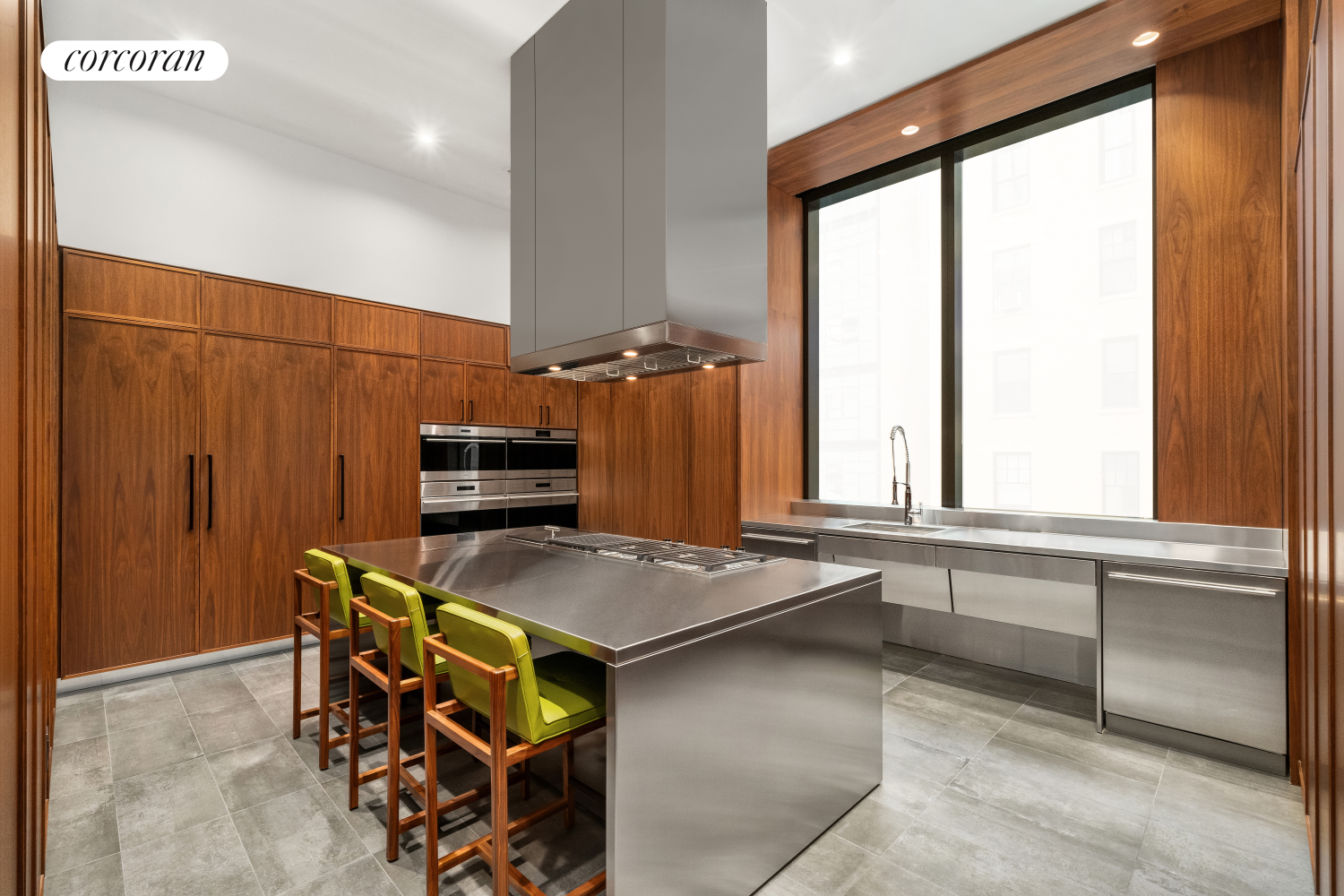 430 E 58TH Street, New York, NY 10022, 4 Bedrooms Bedrooms, 13 Rooms Rooms,5 BathroomsBathrooms,Residential,For Sale,SUTTON TOWER,58TH,RPLU-33423041260