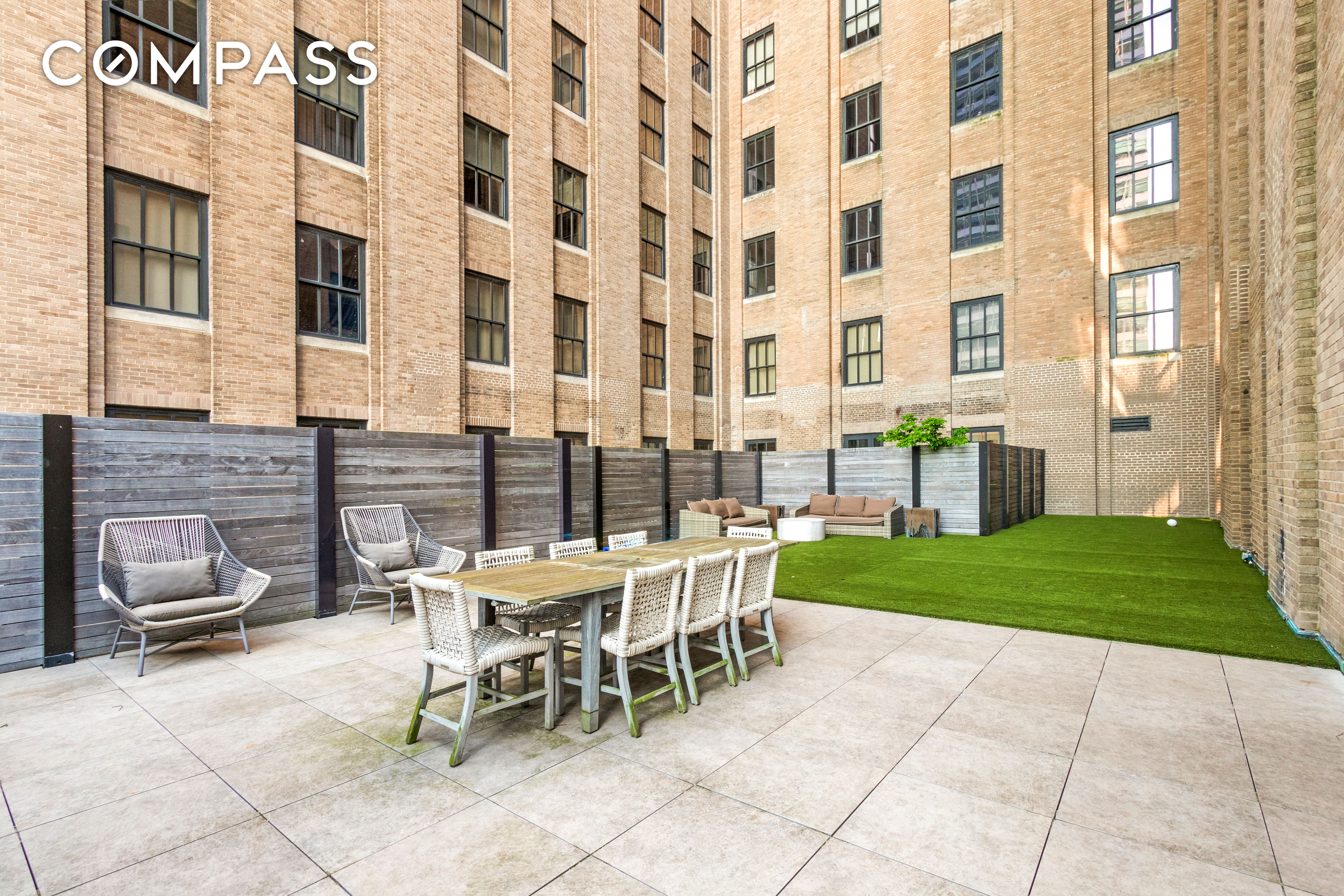 100 Barclay Street 11R, Tribeca, Downtown, NYC - 3 Bedrooms  
3 Bathrooms  
6 Rooms - 