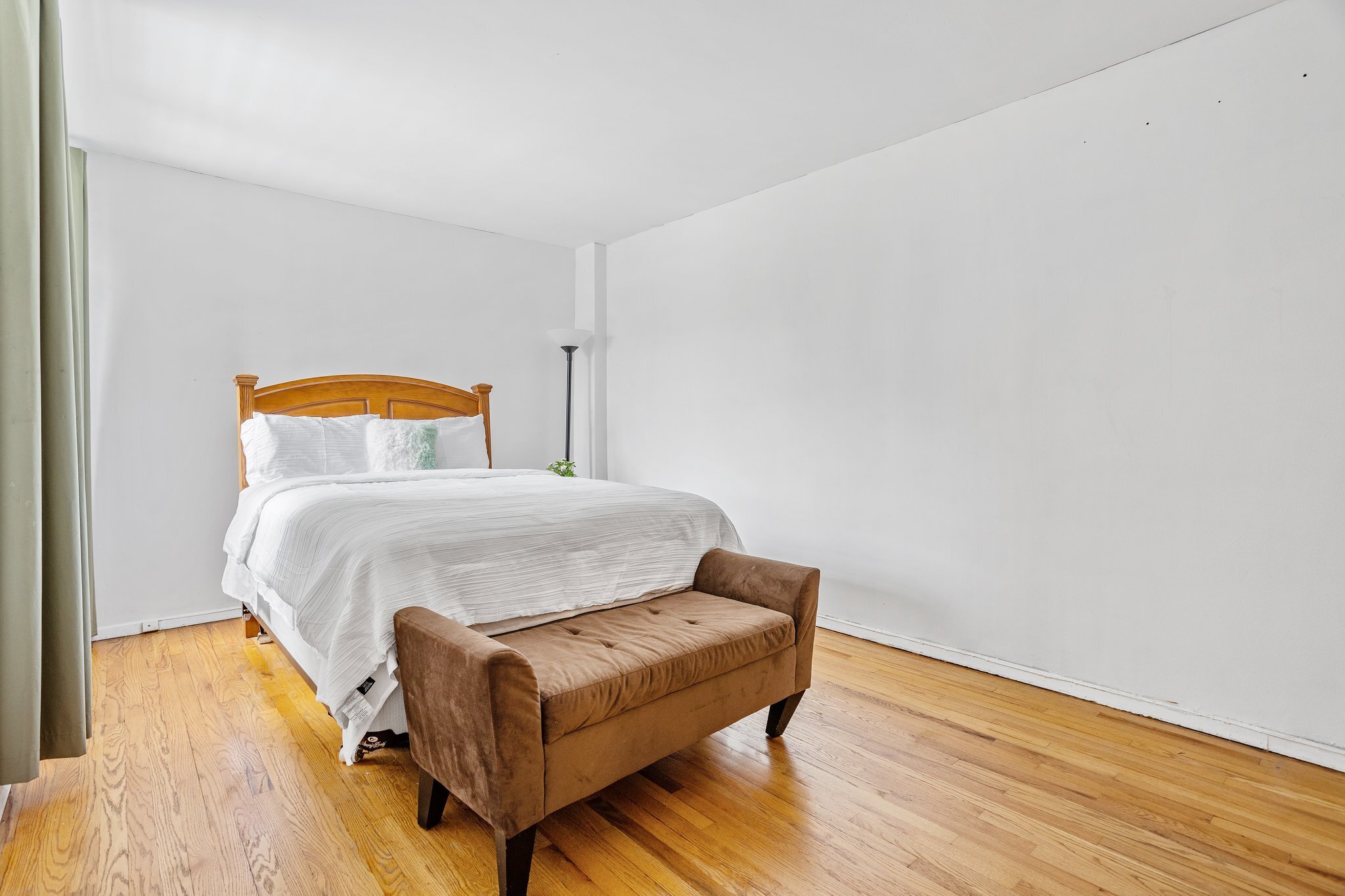 800 Grand Concourse, New York, NY 10451, 2 Bedrooms Bedrooms, 4 Rooms Rooms,1 BathroomBathrooms,Residential,For Sale,Grand Concourse,PRCH-35019745