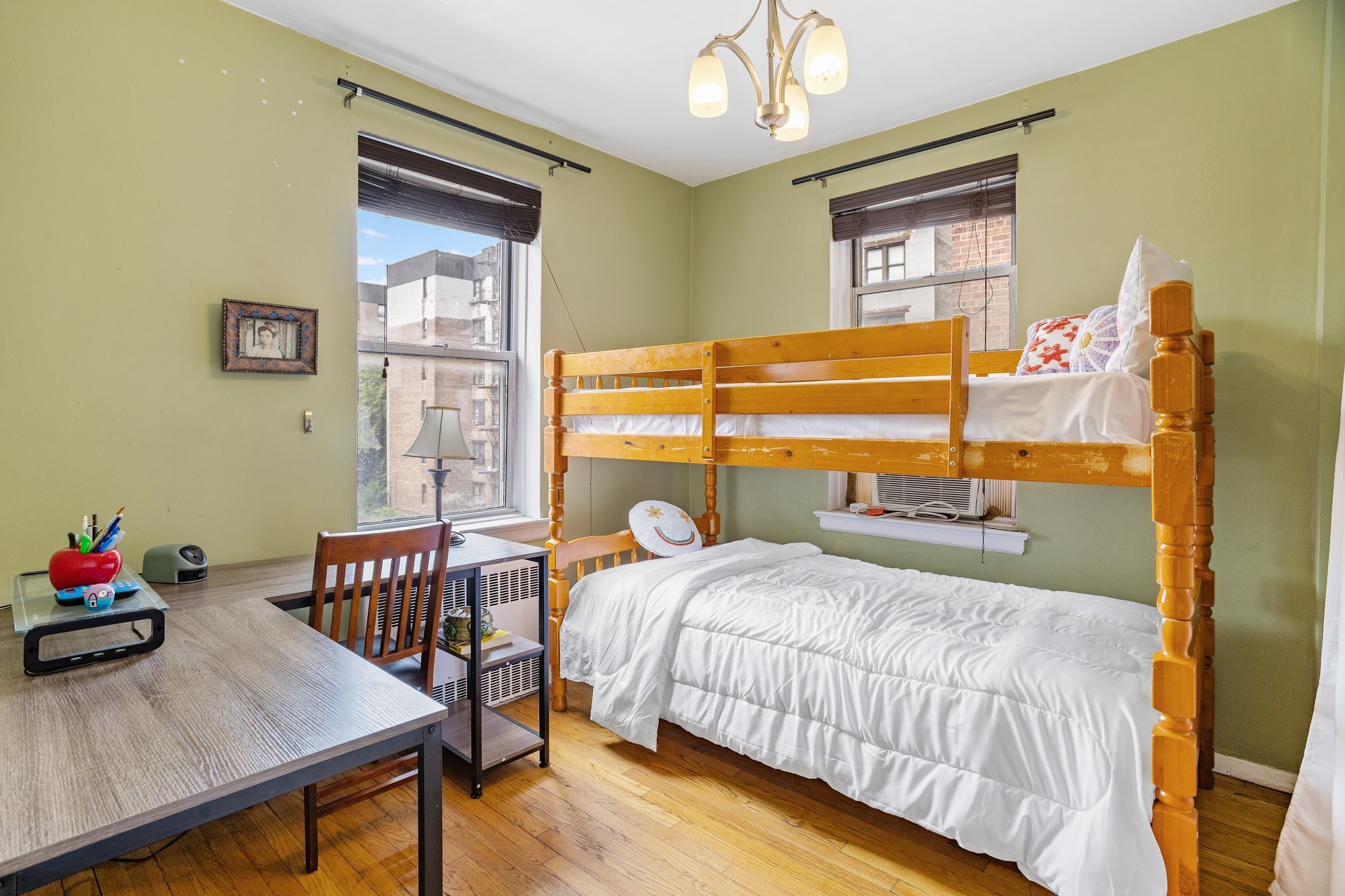 800 Grand Concourse, New York, NY 10451, 2 Bedrooms Bedrooms, 4 Rooms Rooms,1 BathroomBathrooms,Residential,For Sale,Grand Concourse,PRCH-35019745