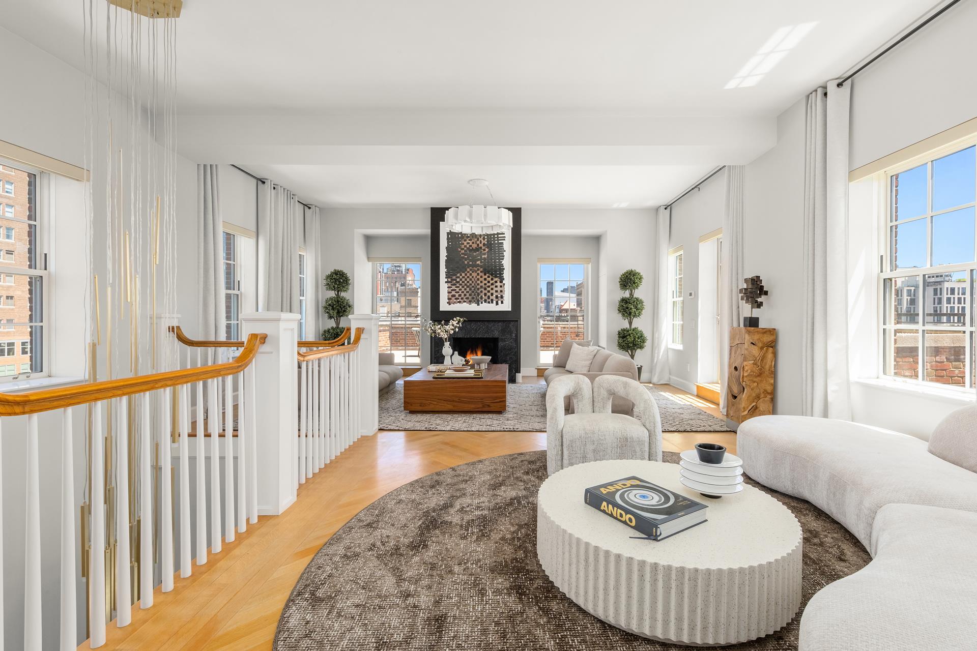 18 Gramercy Park Penthouse, Gramercy Park, Downtown, NYC - 5 Bedrooms  
5.5 Bathrooms  
14 Rooms - 