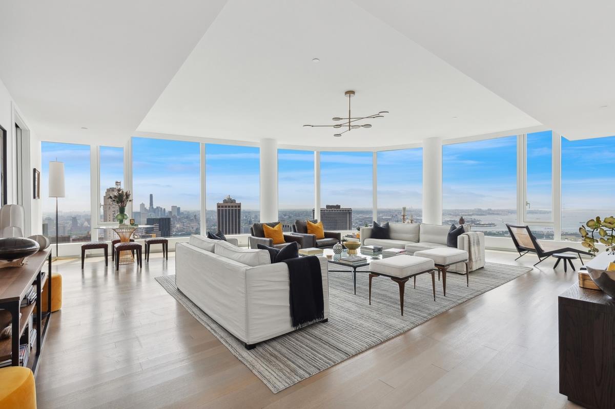 50 West Street Ph-60A, Financial District, Downtown, NYC - 3 Bedrooms  
4 Bathrooms  
7 Rooms - 