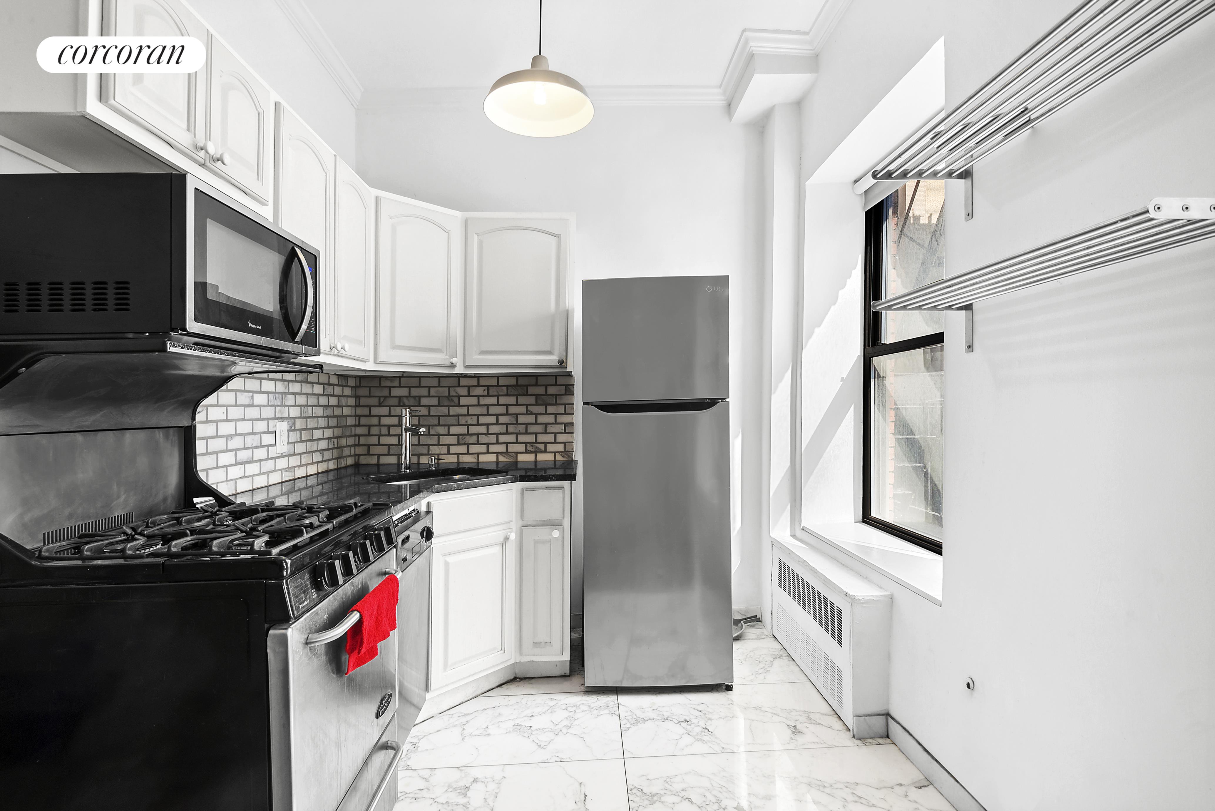 152 E 35TH Street, New York, NY 10016, 3 Rooms Rooms,1 BathroomBathrooms,Residential,For Sale,35TH,RPLU-33423062909