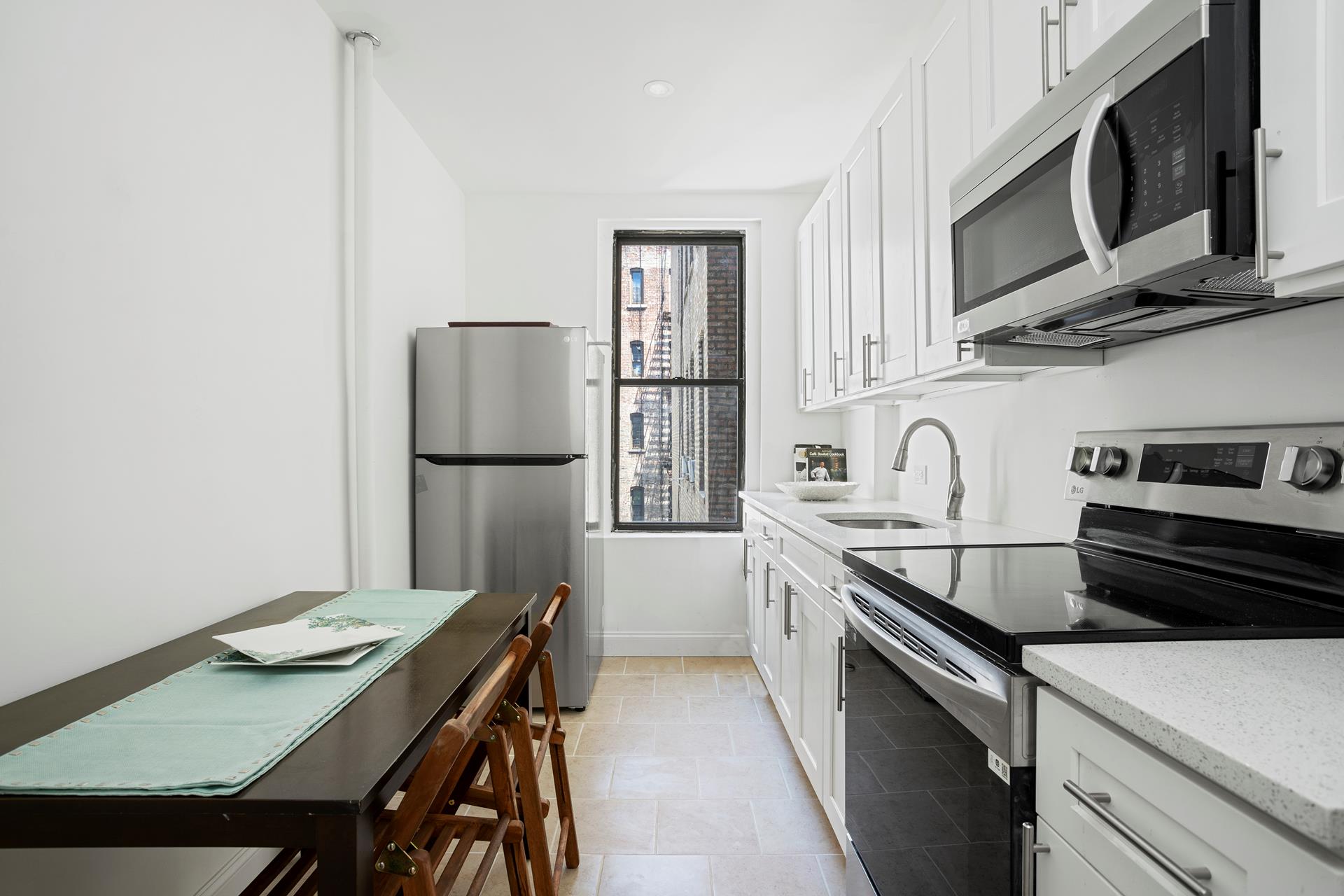 303 W 122ND Street, New York, NY 10027, 2 Bedrooms Bedrooms, 4 Rooms Rooms,1 BathroomBathrooms,Residential,For Sale,122ND,RPLU-5123082840