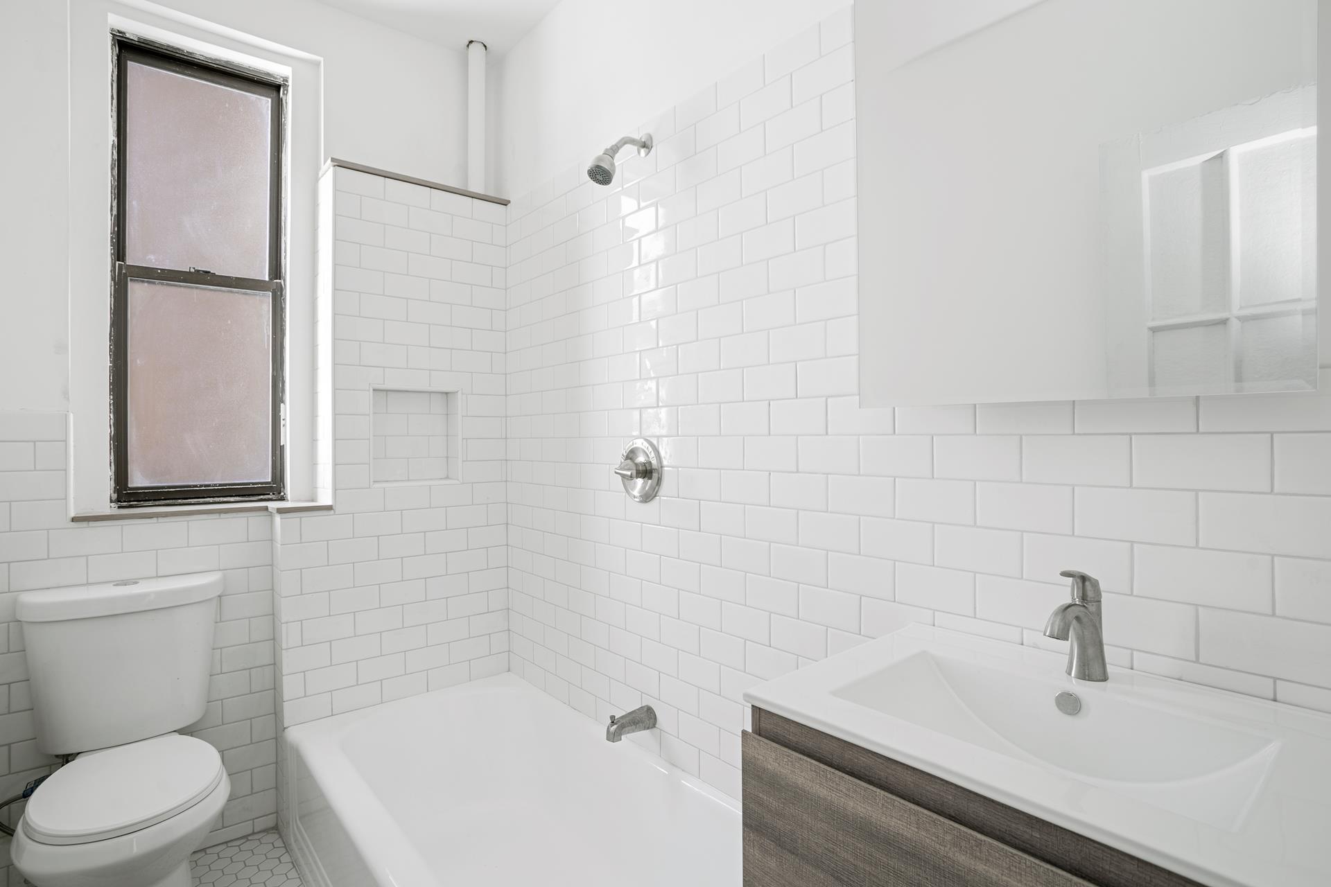 303 W 122ND Street, New York, NY 10027, 2 Bedrooms Bedrooms, 4 Rooms Rooms,1 BathroomBathrooms,Residential,For Sale,122ND,RPLU-5123082840