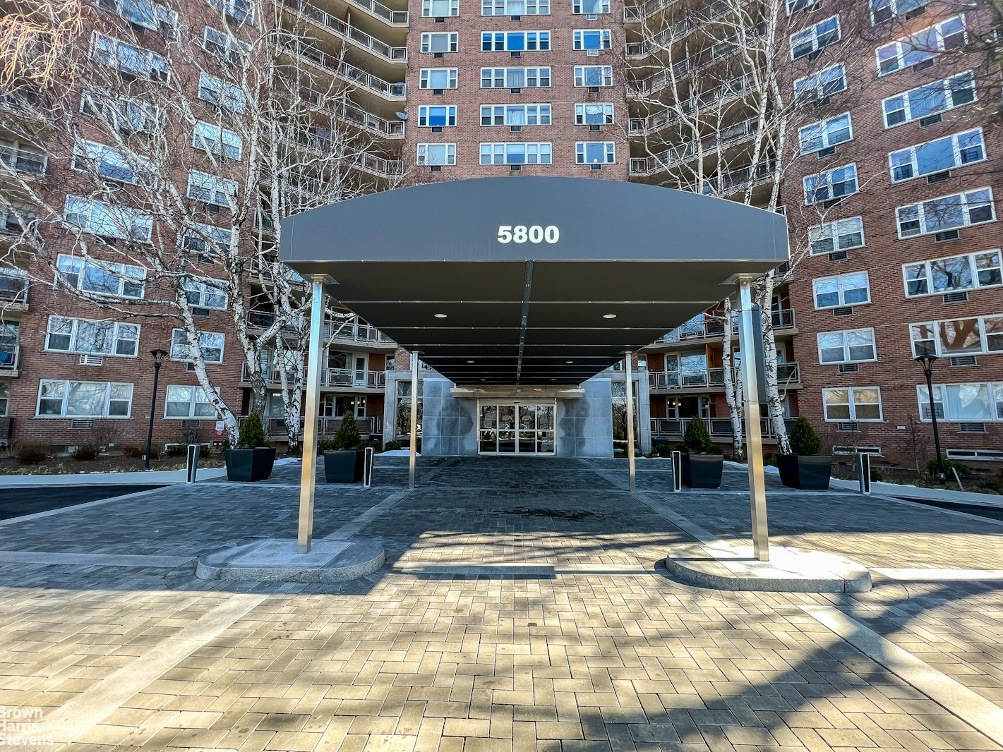 5800 ARLINGTON Avenue, New York, NY 10471, 2 Bedrooms Bedrooms, 5 Rooms Rooms,1 BathroomBathrooms,Residential,For Sale,SKYVIEW,ARLINGTON,RPLU-1086922976024