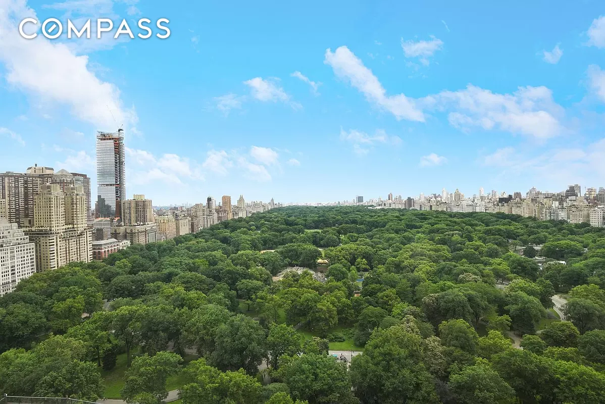 200 Central Park 30Ab, Central Park South, Midtown West, NYC - 3 Bedrooms  
3.5 Bathrooms  
6 Rooms - 