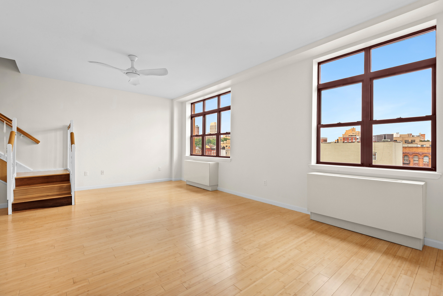 West 115th Street 6A, South Harlem, Upper Manhattan, NYC - 2 Bedrooms  
2 Bathrooms  
5 Rooms - 