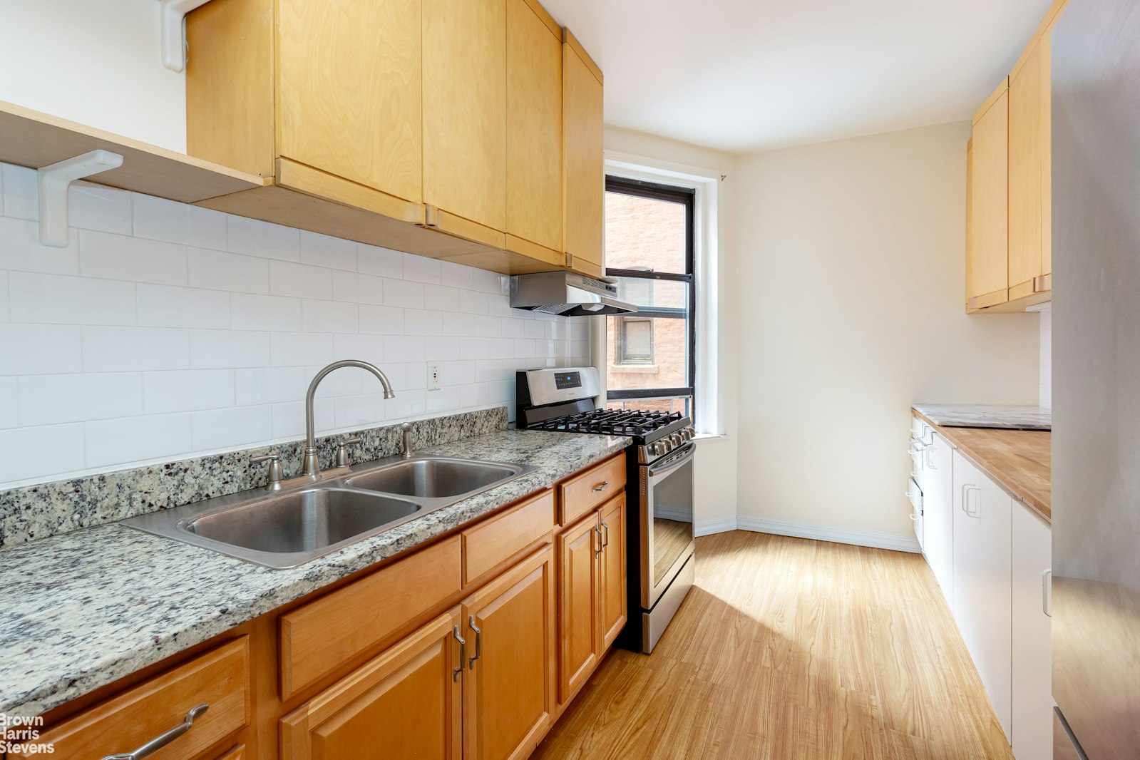 828 GERARD Avenue, New York, NY 10451, 1 Bedroom Bedrooms, 3 Rooms Rooms,1 BathroomBathrooms,Residential,For Sale,GERARD,RPLU-63223091950