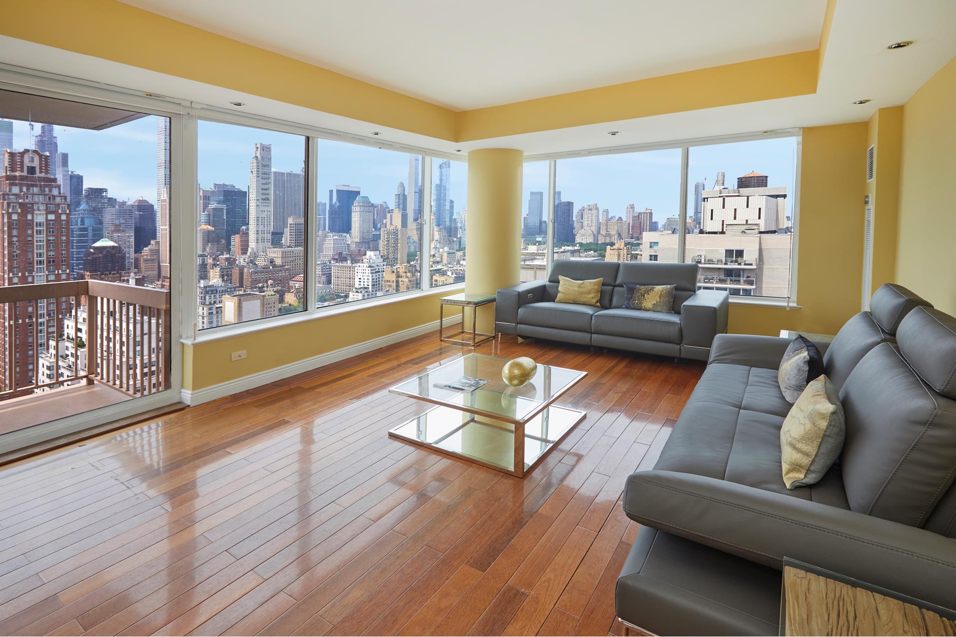 200 East 69th Street 30C, Lenox Hill, Upper East Side, NYC - 3 Bedrooms  
3.5 Bathrooms  
6 Rooms - 