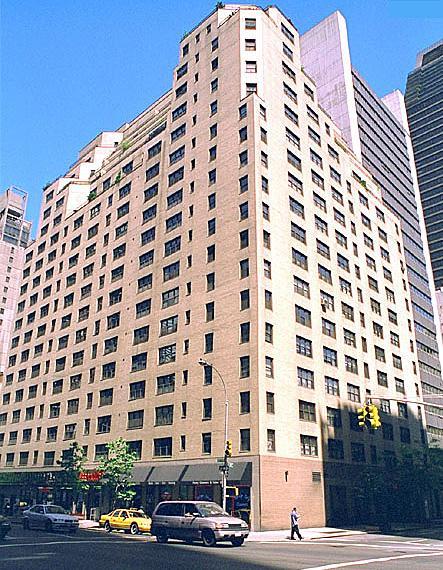 301 E 48TH Street, New York, NY 10017, 2 Rooms Rooms,1 BathroomBathrooms,Residential,For Sale,MARLO TOWERS,48TH,RPLU-5123097055