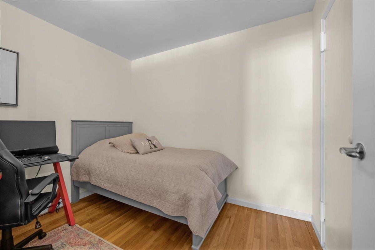 3720 Independence Avenue, New York, NY 10463, 2 Bedrooms Bedrooms, 5 Rooms Rooms,2 BathroomsBathrooms,Residential,For Sale,Independence,OLRS-884809