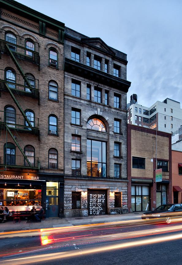 214 Lafayette Street, Soho, Downtown, NYC - 3 Bedrooms  
3.5 Bathrooms  
10 Rooms - 
